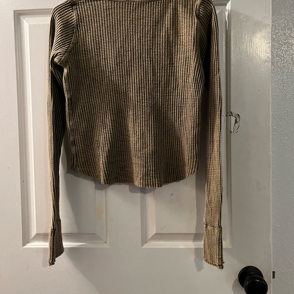 Free People top - Picture 2 of 4